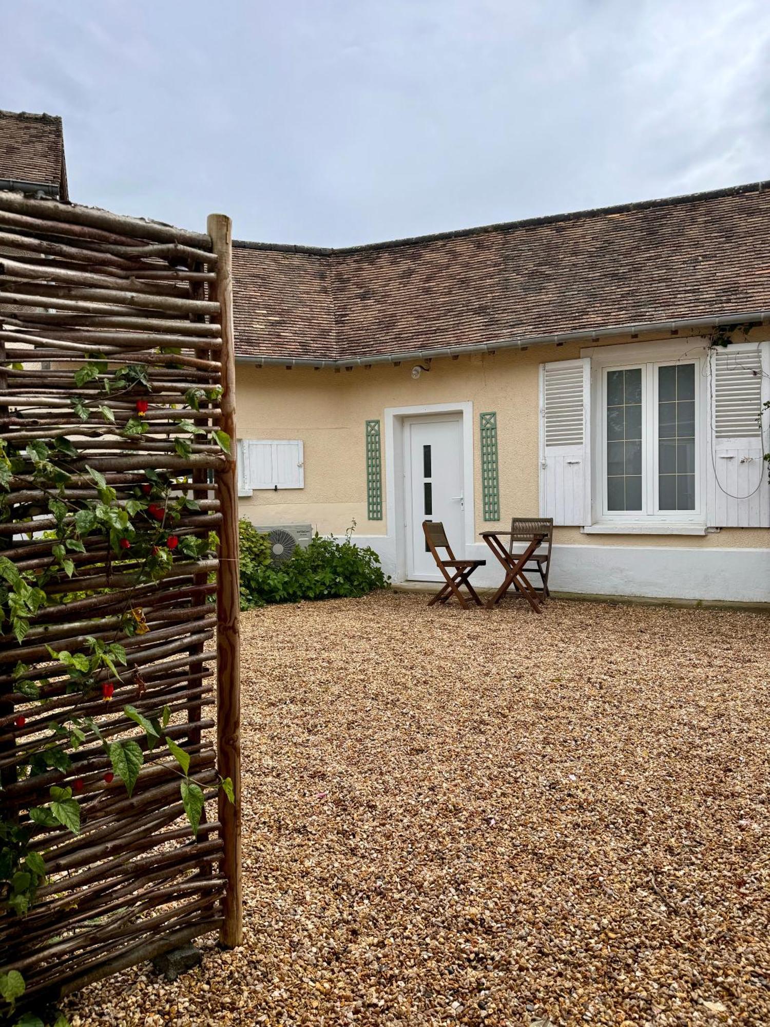 Charmant Loft Intime Vila Croisy-sur-Eure Exterior foto